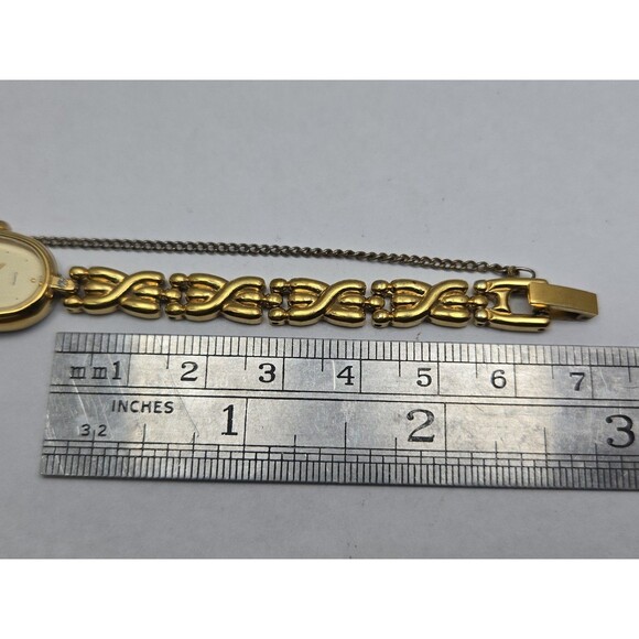 Vintage Jacques Prevard Womens Gold Tone Diamond Oval Bracelet Watch New Battery